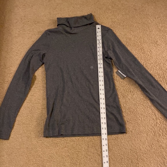 Eddie Bauer Turtleneck - Picture 3 of 8